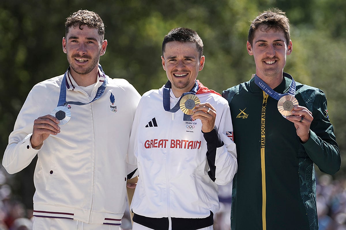 2024 Paris Olympics Mountain Bike Cycling medalists_men's mountain bike race winners